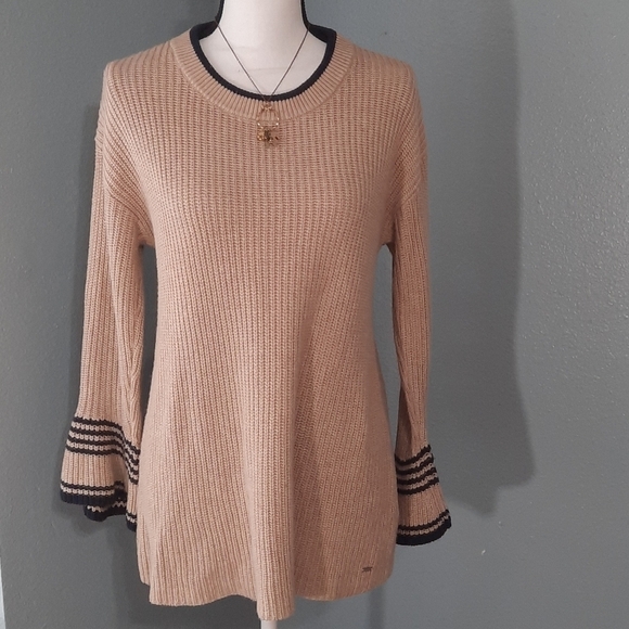 Tommy Hilfiger Bell Sleeve Sweater - Picture 6 of 9